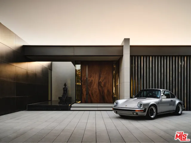 $24,995,000 | 1655 Carla Ridge, Beverly Hills, CA 90210