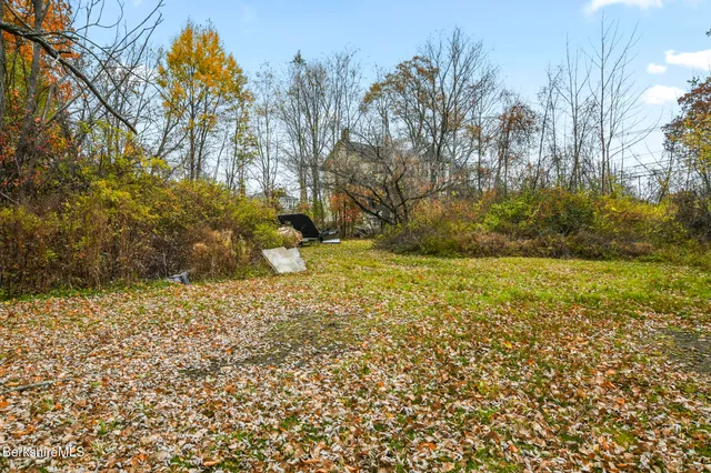 $215,000 | 1 Pittsfield Road, Lenox, MA 01240