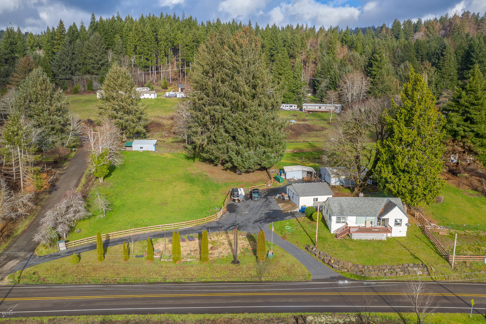 1293 North North Bank Road Otis, OR 97368 - Photo 28 of 32 1293 N North Bank Rd