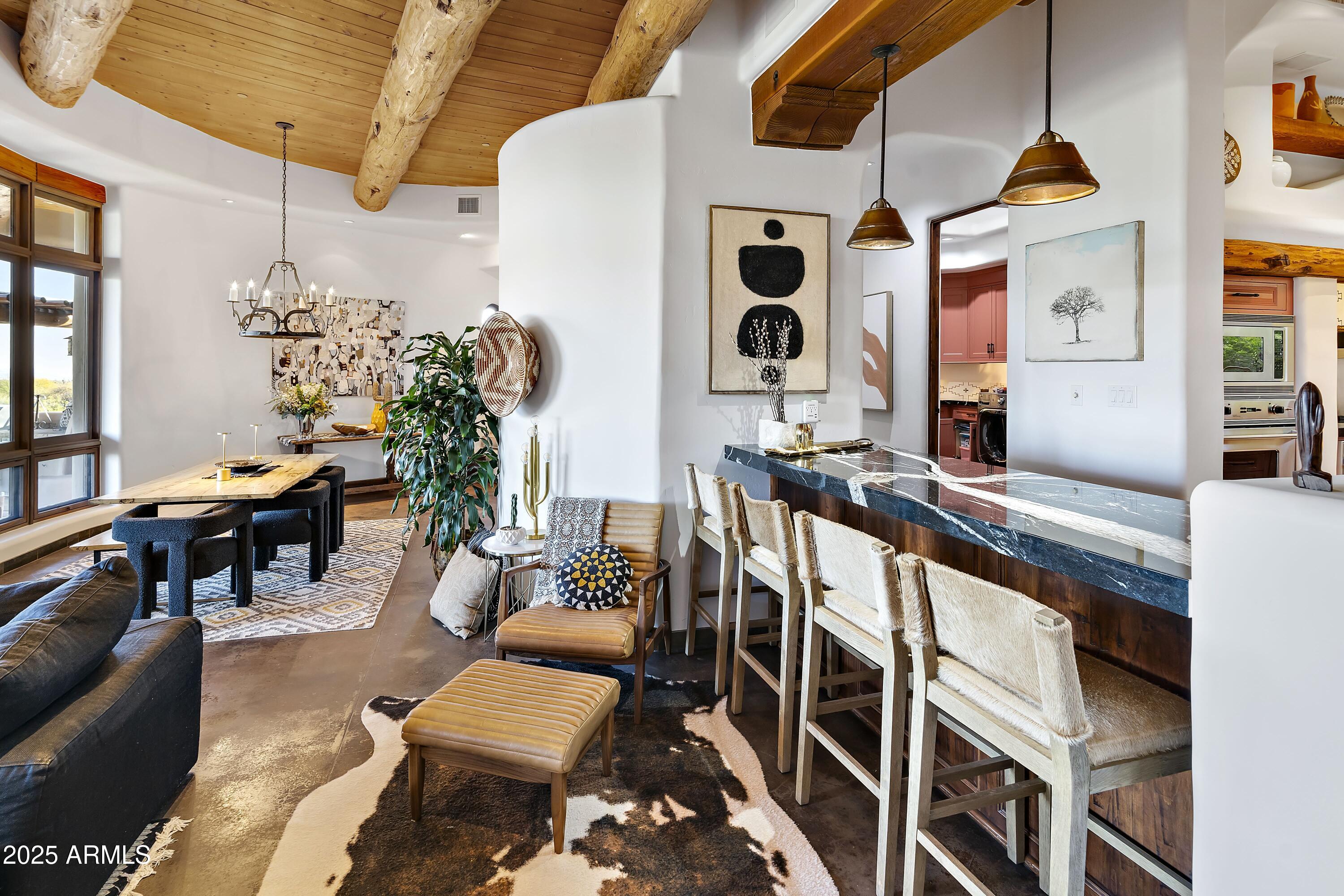 8300 East Dixileta Drive, Unit 263 Scottsdale, AZ 85266 - Photo 15 of 53 Living | Kitchen