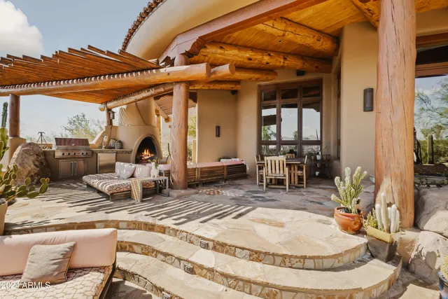 a view of a couches in front of a house