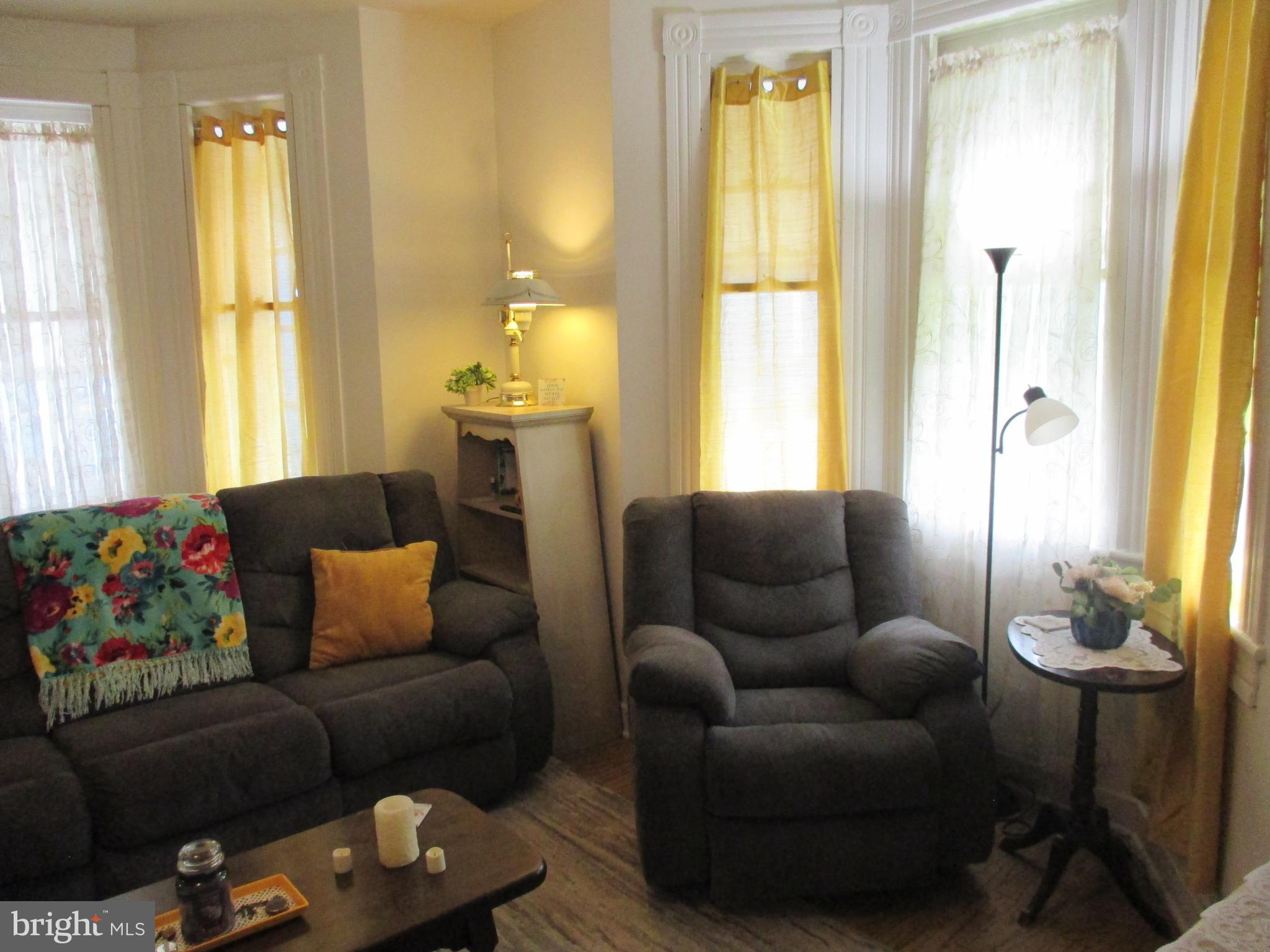 333 Pratt Street Luke, MD 21540 - Photo 10 of 42 a living room with furniture and a window