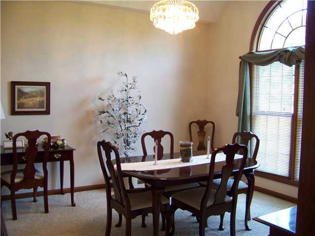 4069 Basil Western Road Northwest Baltimore, OH 43105 - Photo 4 of 19 Gallery Image 4