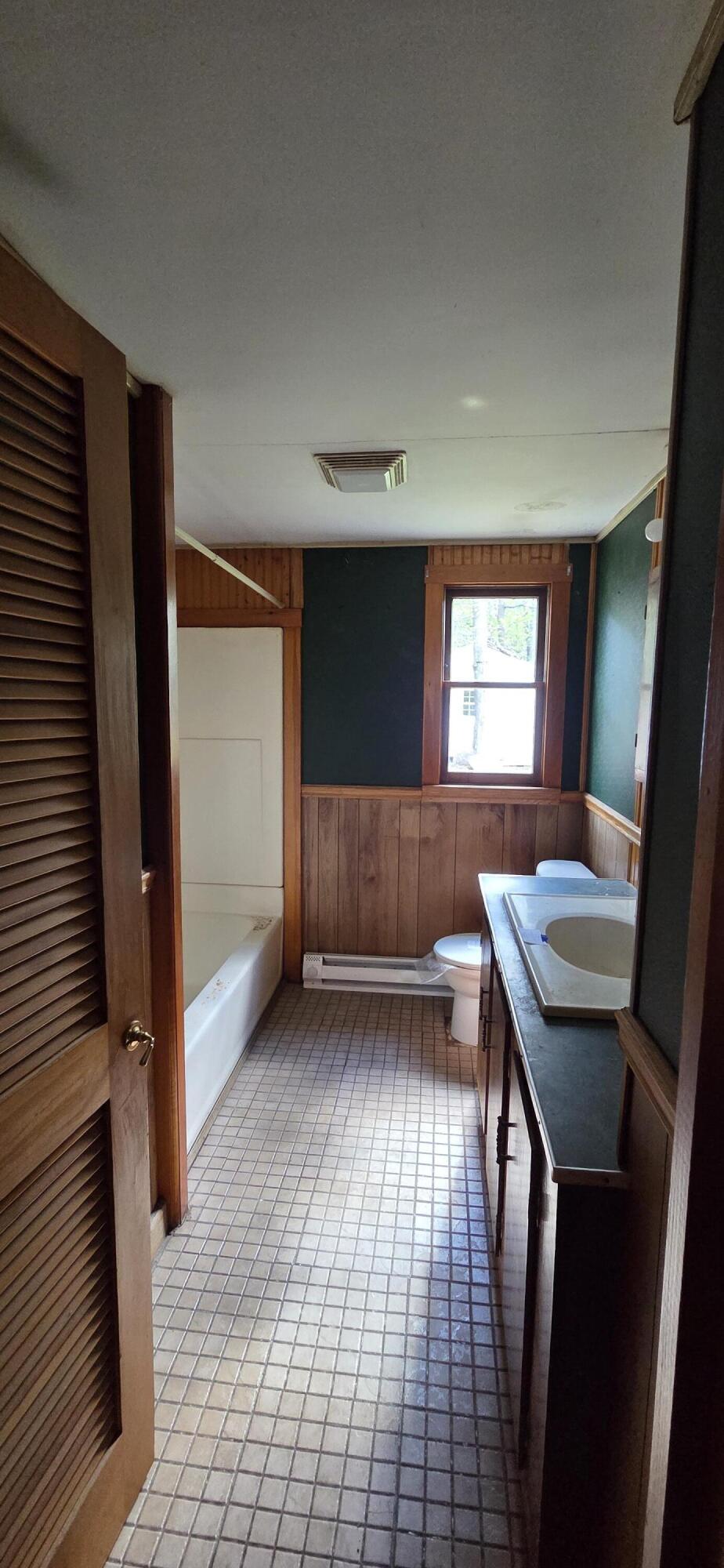 46 North Whitman School Road Buckfield, ME 04220 - Photo 15 of 27 Bath with shower