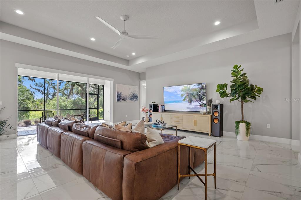 13319 Deep Blue Place Bradenton, FL 34211 - Photo 3 of 21