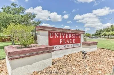 $400 | 515 Southwest Parkway, Unit 303, College Station, TX 77840