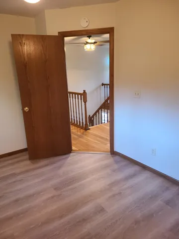 $2,600 | 2871 East 777th Road, Utica, IL 61373