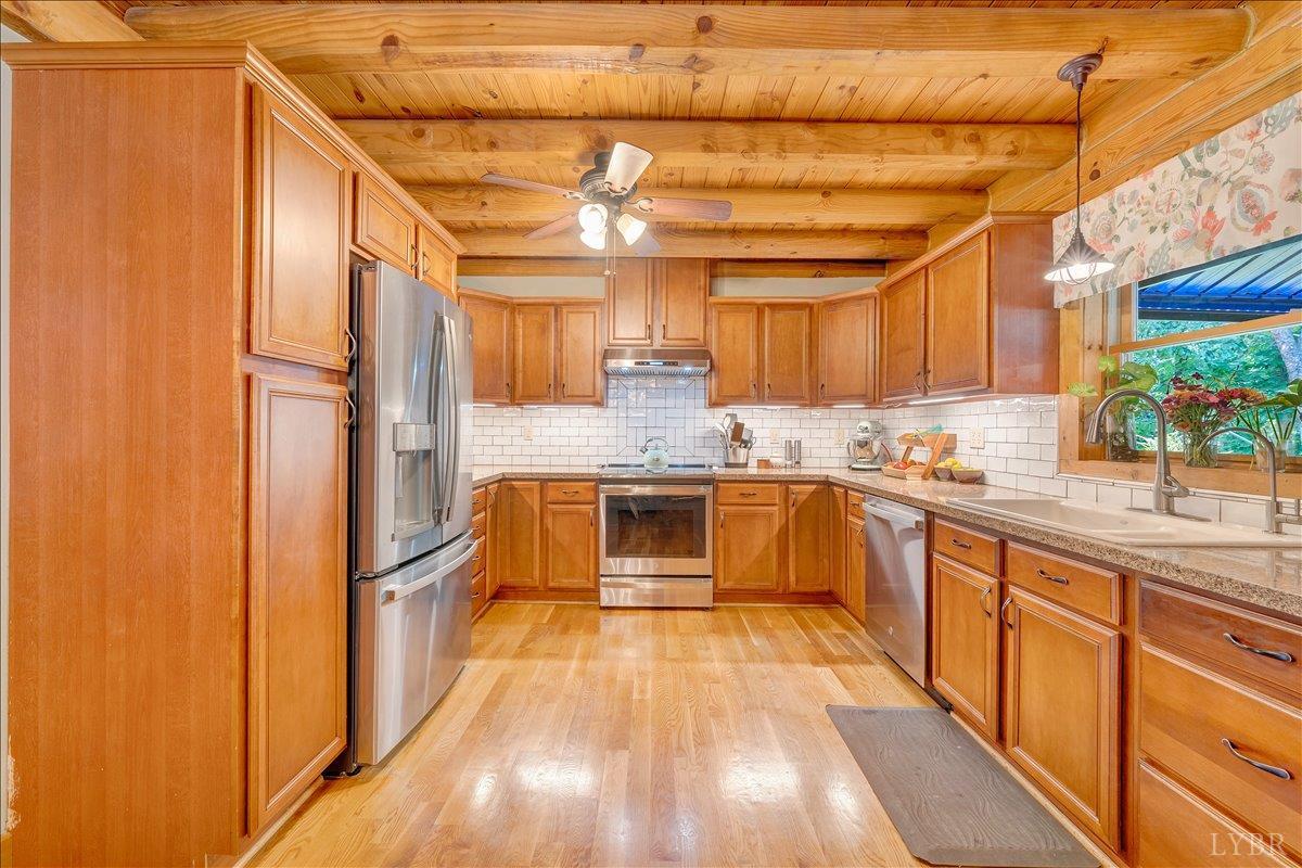 615 Muse Road Fincastle, VA 24090 - Photo 16 of 78 Gallery Image 16