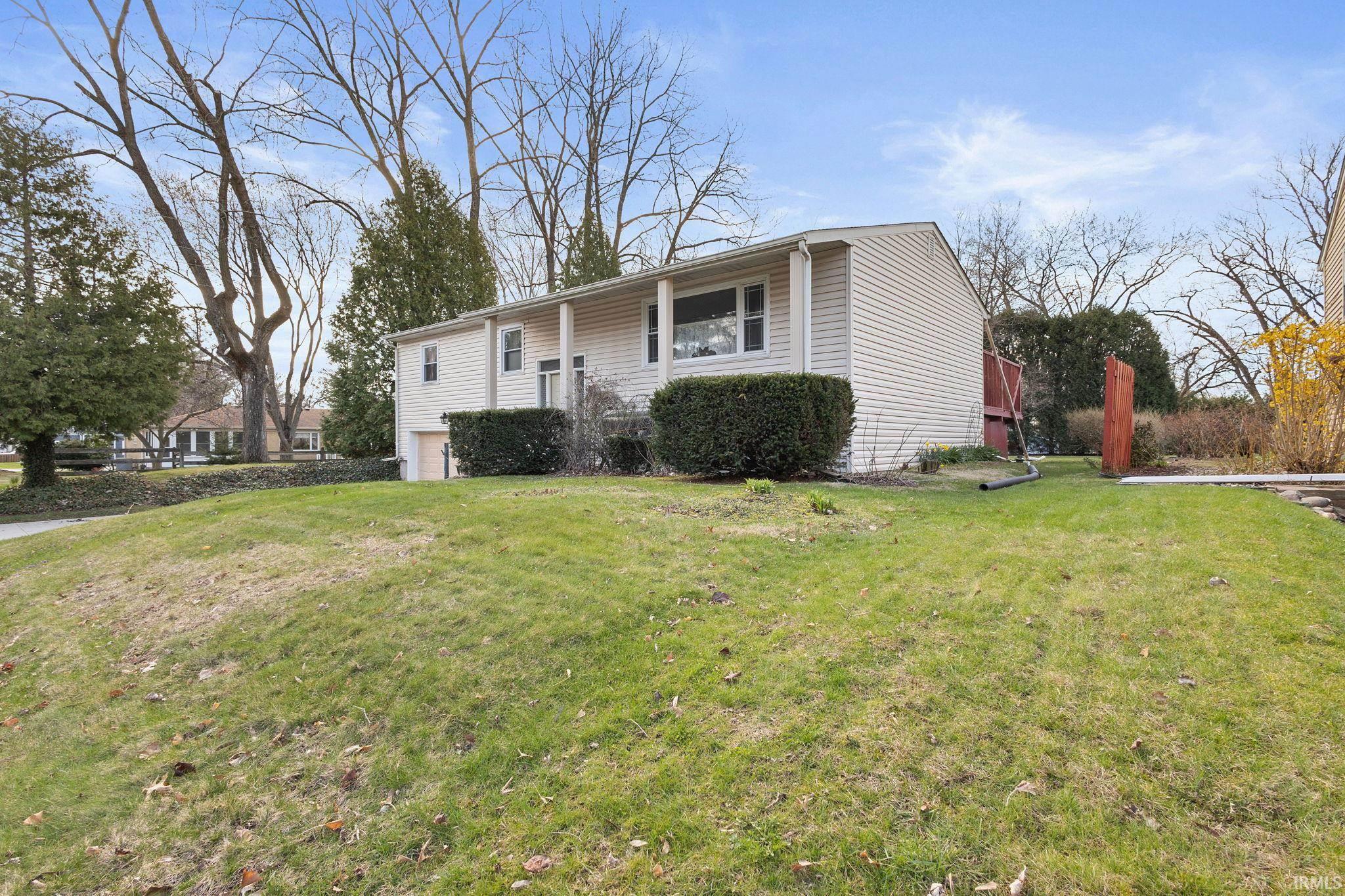 4 Fair Street Valparaiso, IN 46383 - Photo 3 of 22