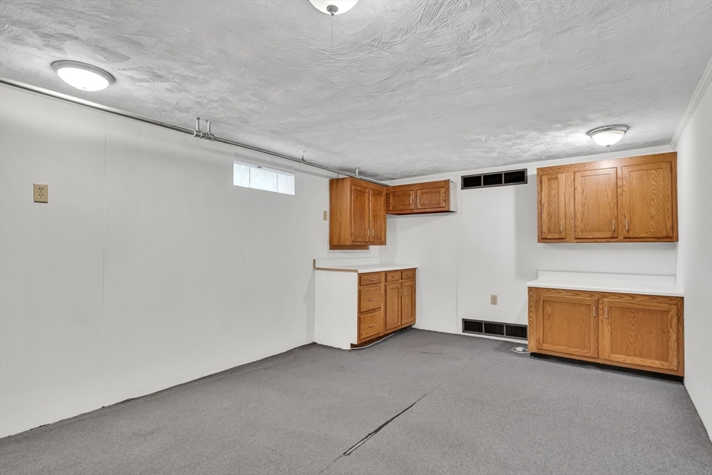 148 Cedar Street Lexington, MA 02421 - Photo 33 of 38