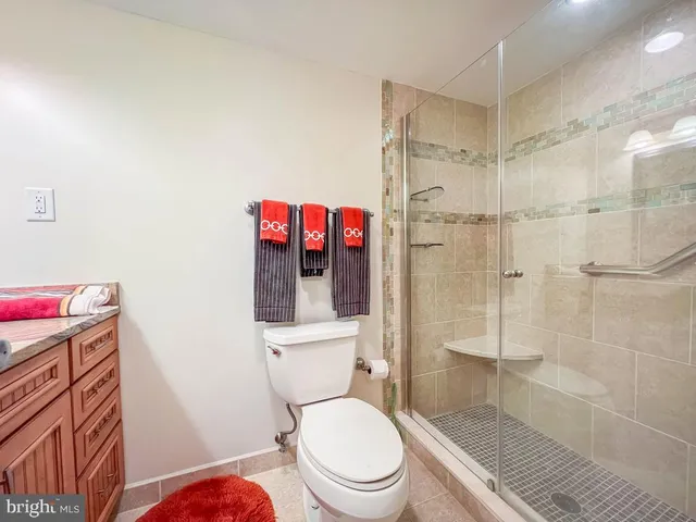 $269,900 | 6204 Delaire Landing Road, Unit 204, Philadelphia, PA 19114