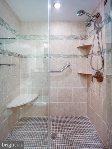 $269,900 | 6204 Delaire Landing Road, Unit 204, Philadelphia, PA 19114