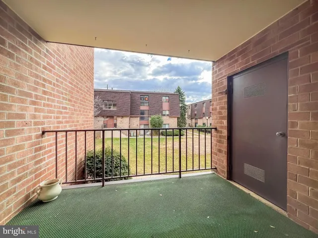 $269,900 | 6204 Delaire Landing Road, Unit 204, Philadelphia, PA 19114