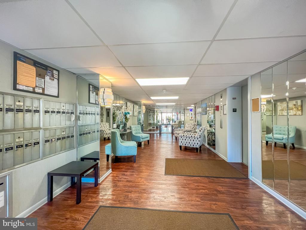6204 Delaire Landing Road, Unit 204 Philadelphia, PA 19114 - Photo 5 of 40 a view of a living room with furniture