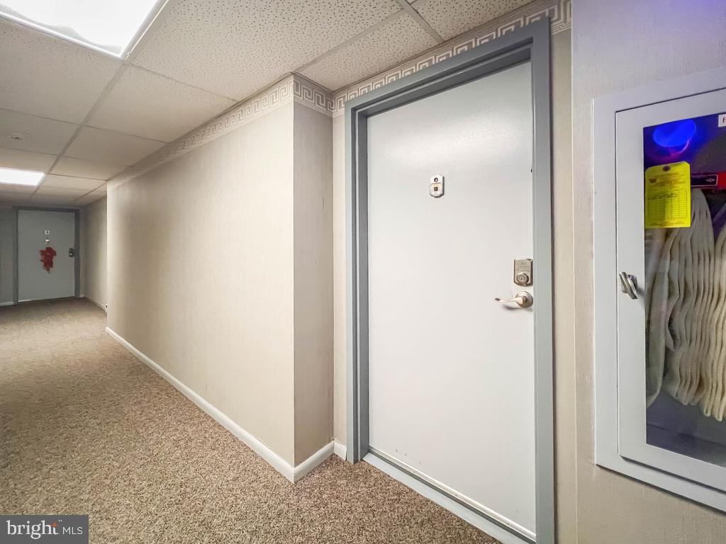 6204 Delaire Landing Road, Unit 204 Philadelphia, PA 19114 - Photo 8 of 40 a view of gallery with hallway