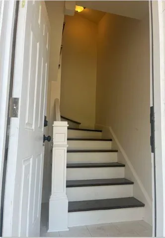 $740,000 | 2305 East 37th Street, Kansas City, MO 64109