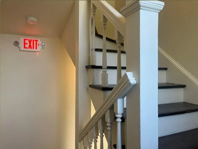 $740,000 | 2305 East 37th Street, Kansas City, MO 64109