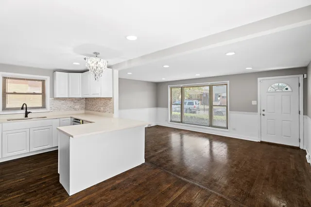 $274,600 | 11724 South Laflin Street, Chicago, IL 60643