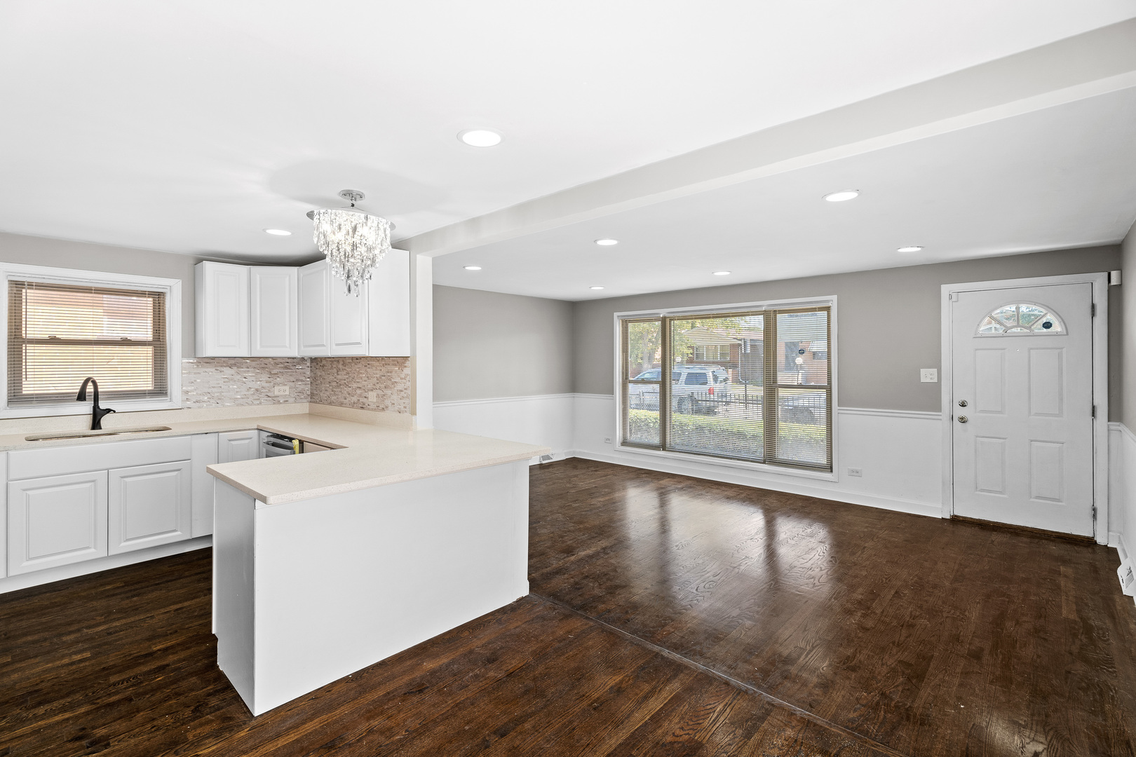 11724 South Laflin Street Chicago, IL 60643 - Photo 12 of 24