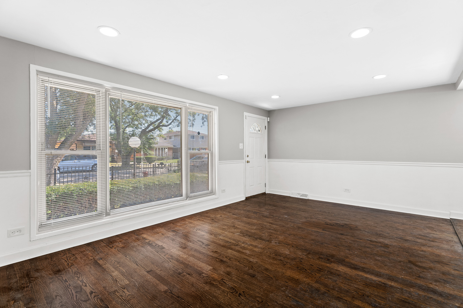 11724 South Laflin Street Chicago, IL 60643 - Photo 4 of 24