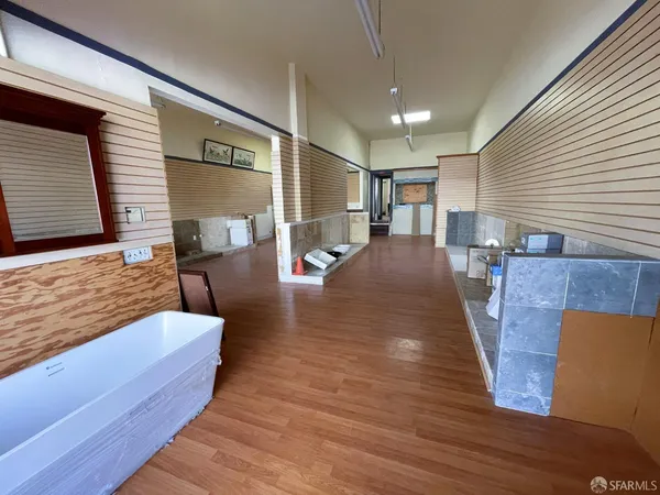 $6,150 | 2115-2117 Taraval Street, San Francisco, CA 94116
