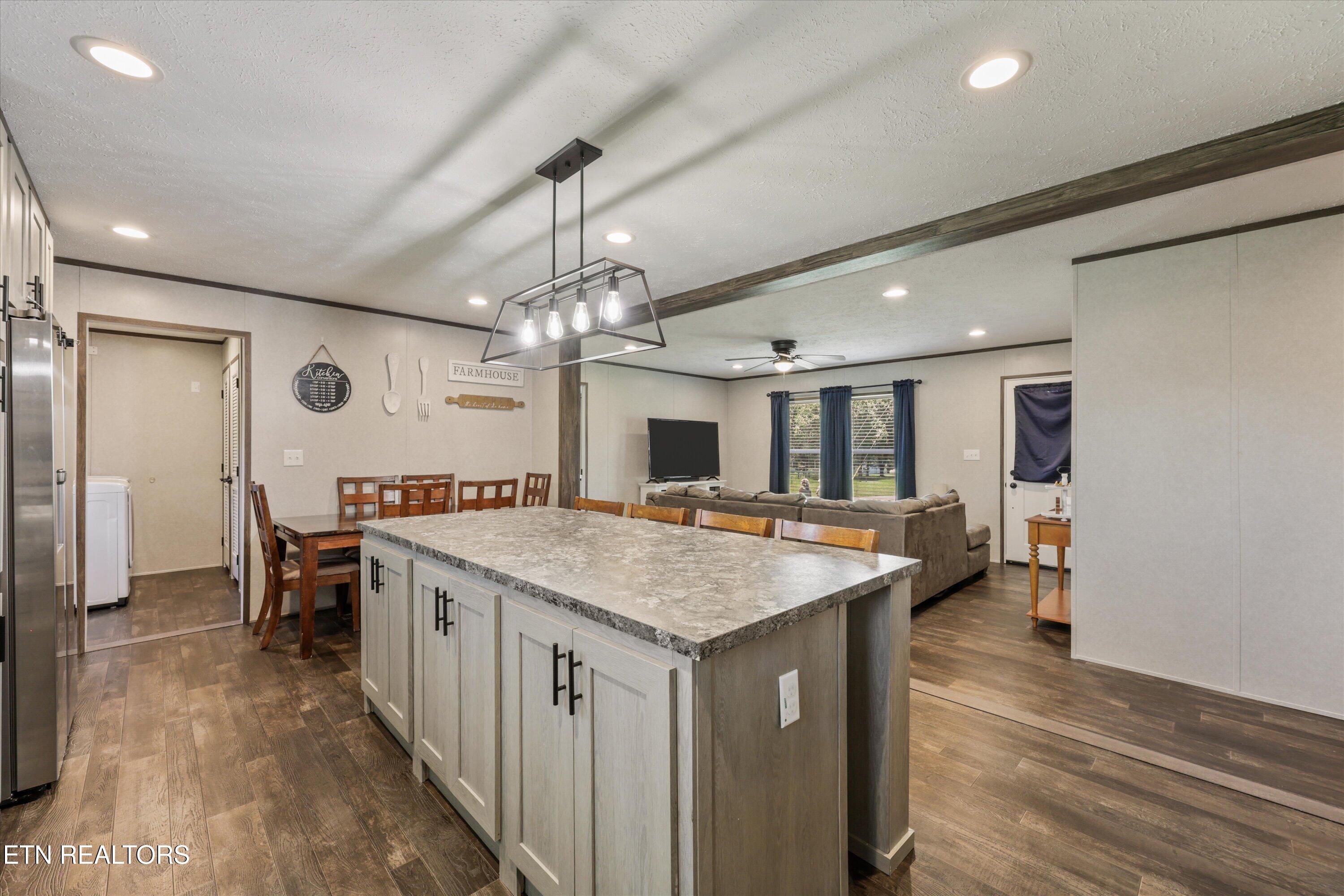 158 Frankfort Road Lancing, TN 37770 - Photo 12 of 46 16-158 Frankfort Rd27