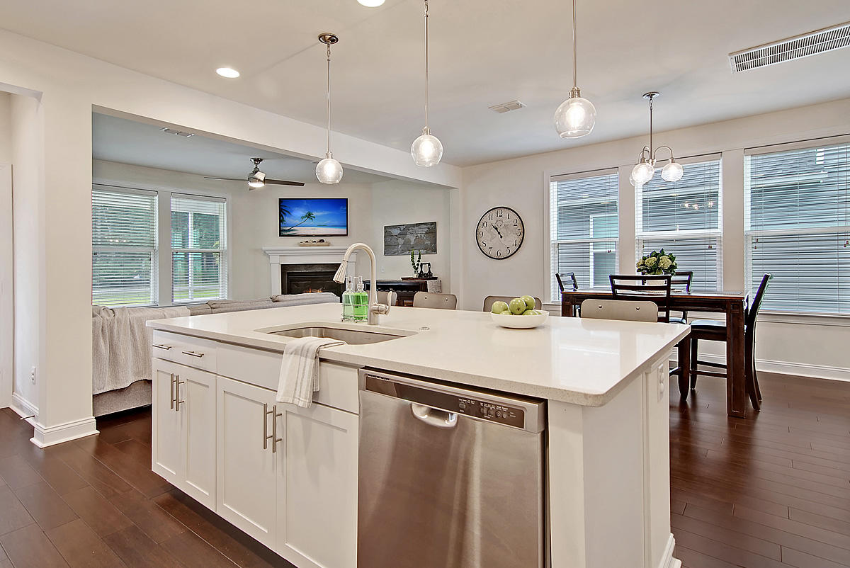 1555 Roustabout Way Charleston, SC 29414 - Photo 17 of 47 CREM_1555 Roustabout Way_028
