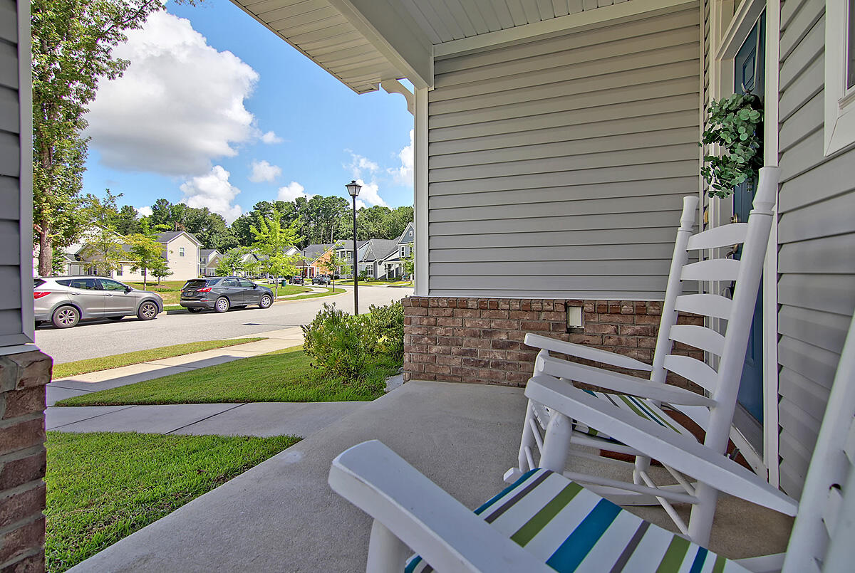1555 Roustabout Way Charleston, SC 29414 - Photo 4 of 47 CREM_1555 Roustabout Way_042