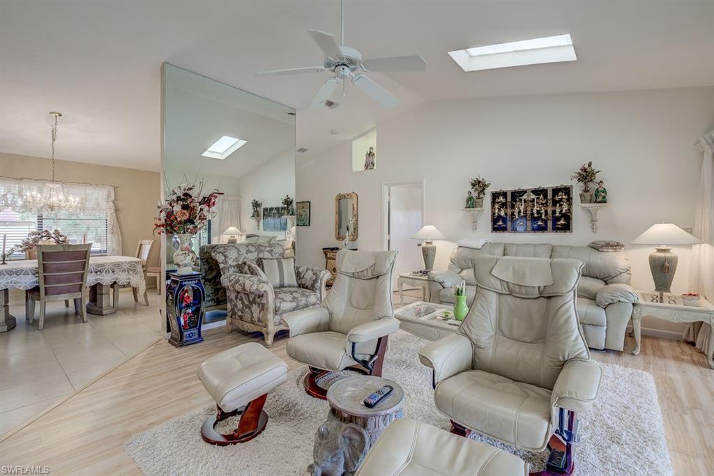 196 Albi Road, Unit 2 Naples, FL 34112 - Photo 4 of 25 Gallery Image 4
