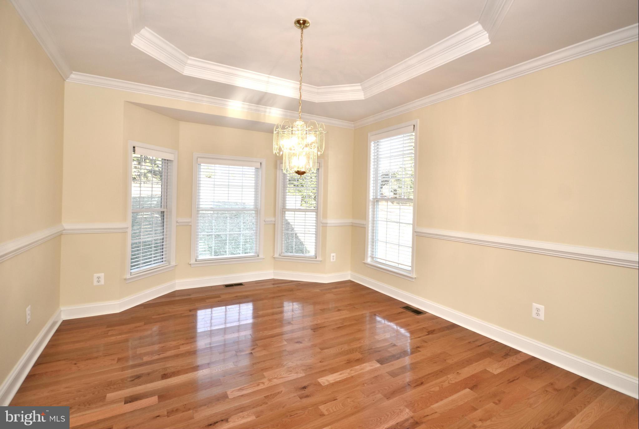 1001 Peachtree Road Fallston, MD 21047 - Photo 8 of 30 Dining Room
