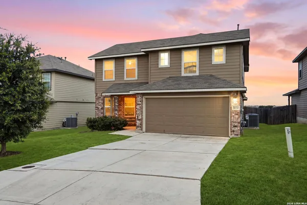 $284,999 | 8050 Falcon Meadow Drive, Converse, TX 78109