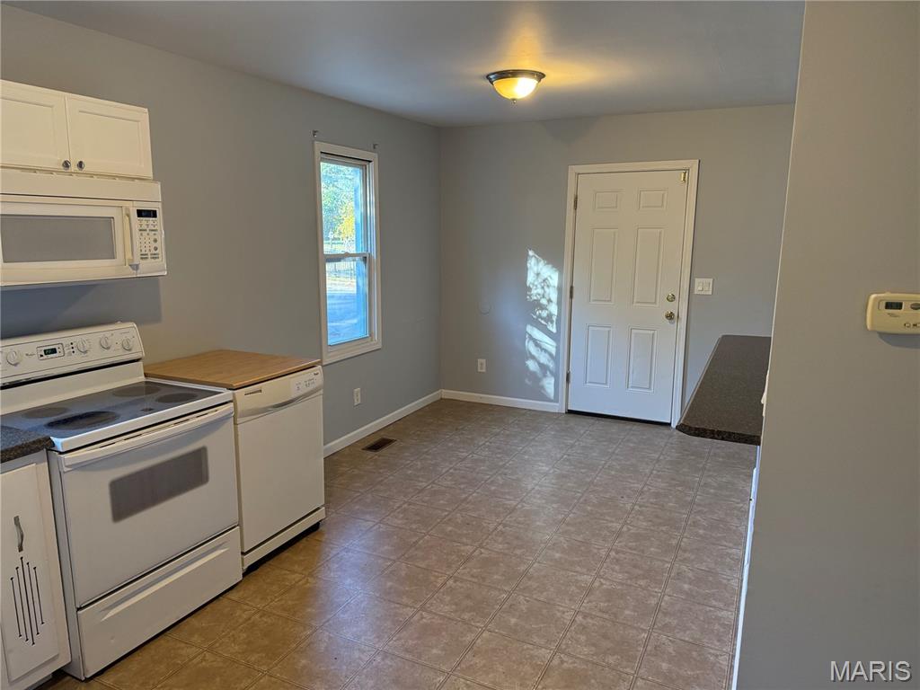 2723 Walter Street Godfrey, IL 62035 - Photo 1 of 33