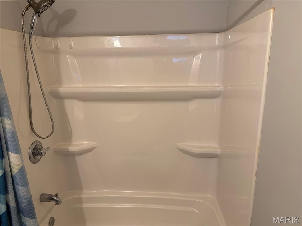 2723 Walter Street Godfrey, IL 62035 - Photo 11 of 33