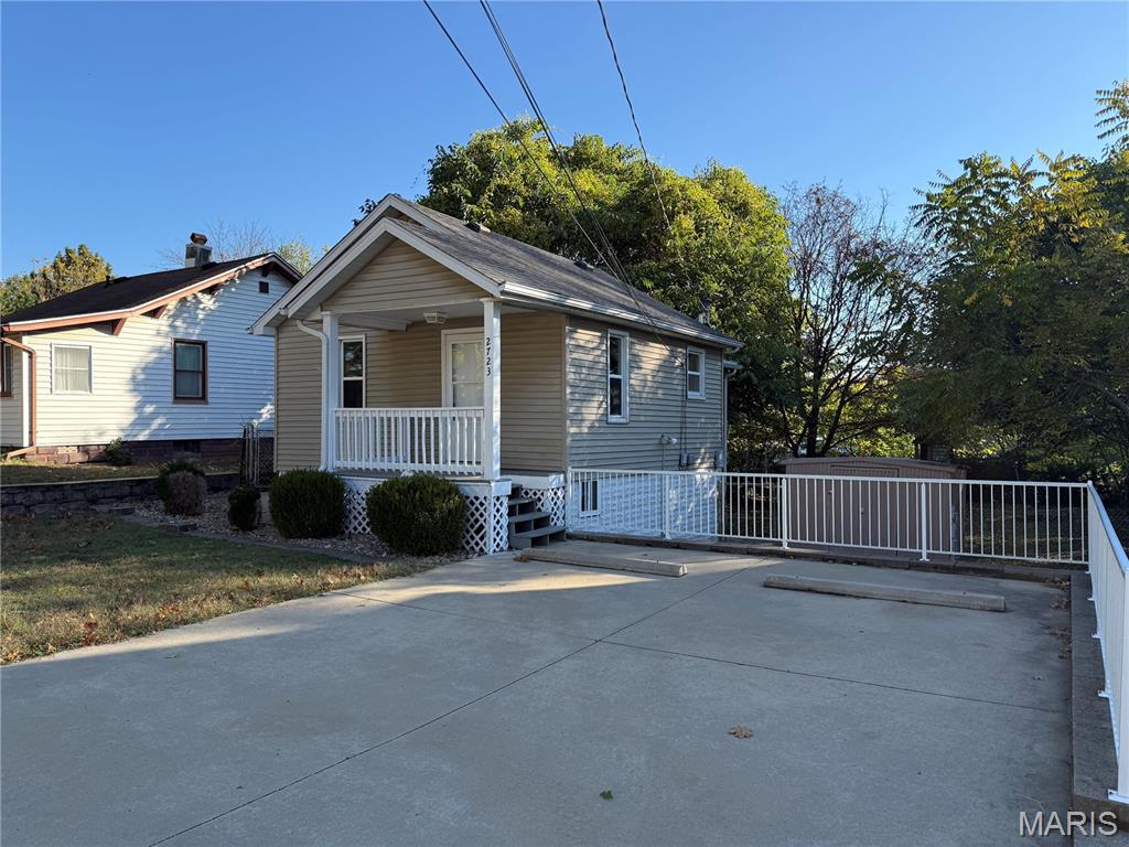 2723 Walter Street Godfrey, IL 62035 - Photo 26 of 33