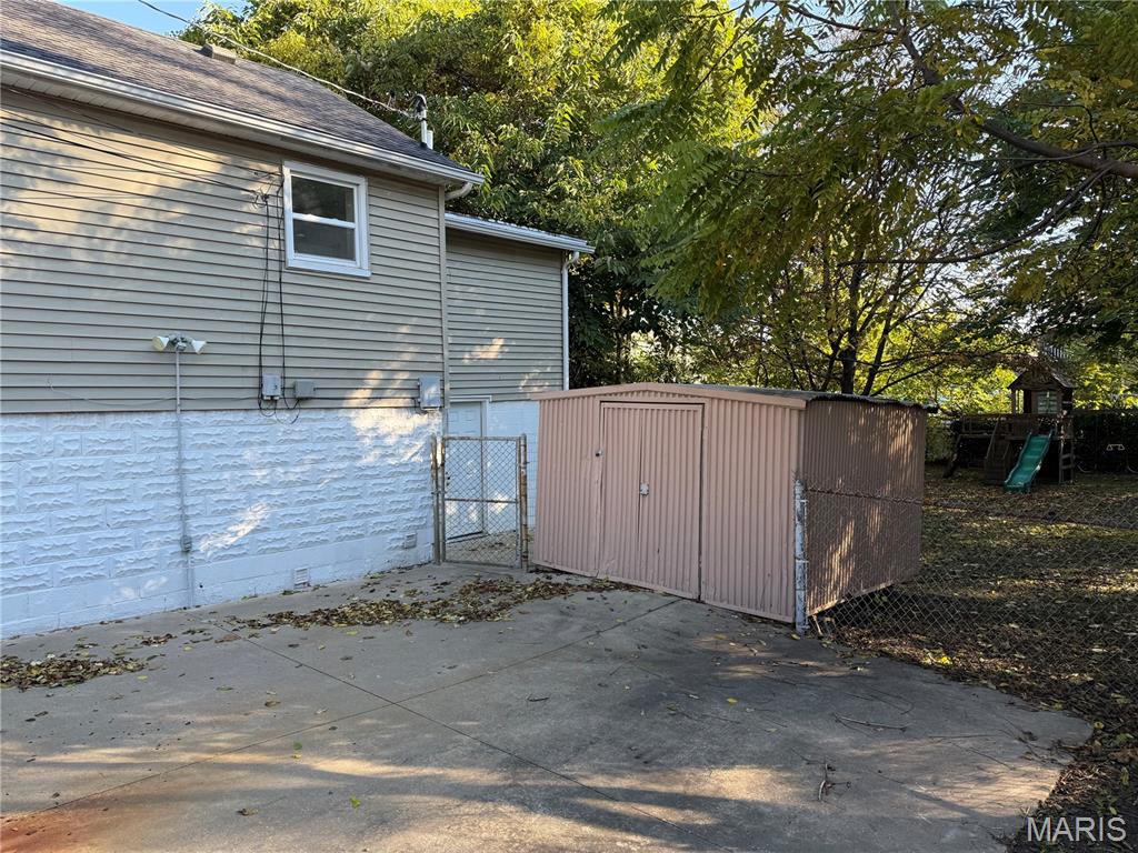 2723 Walter Street Godfrey, IL 62035 - Photo 30 of 33