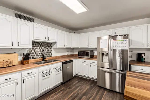 $365,000 | 3425 West Port Au Prince Lane, Phoenix, AZ 85053