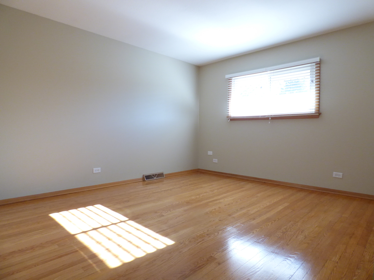 206 North Deneen Lane Mount Prospect, IL 60056 - Photo 7 of 15