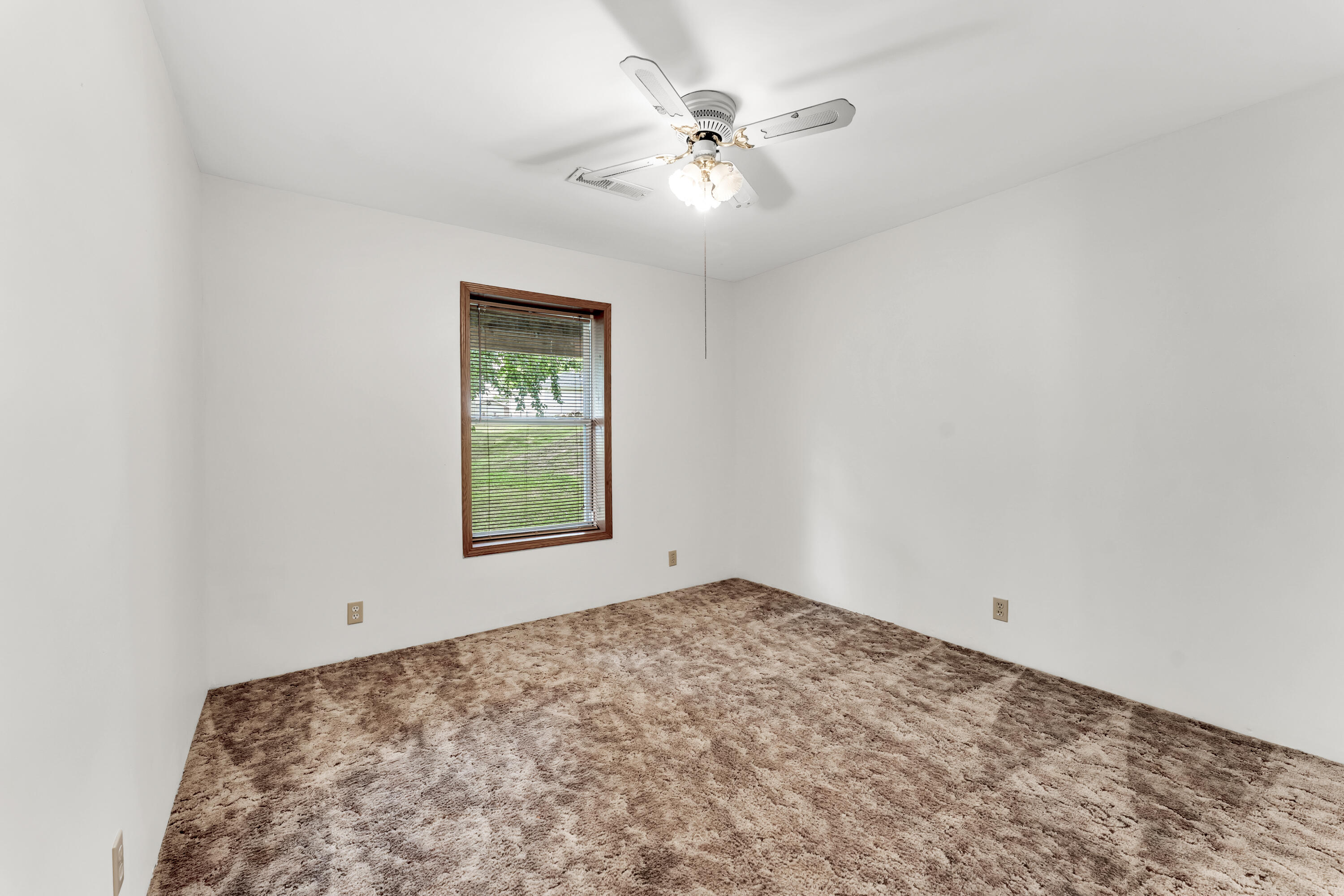 711 Rice Street Nixa, MO 65714 - Photo 35 of 39 Bedroom