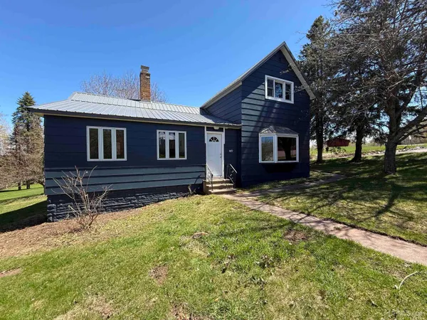 $184,900 | 409 South Peck Street, Bessemer, MI 49911