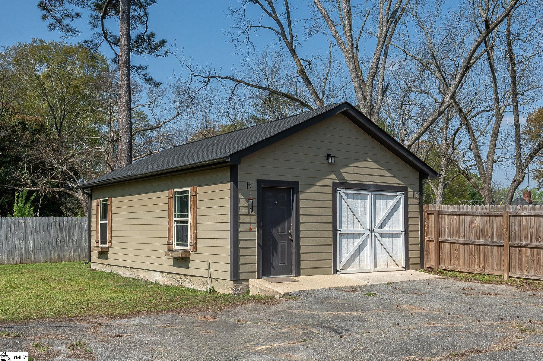 538 South Main Street Woodruff, SC 29388 - Photo 32 of 34