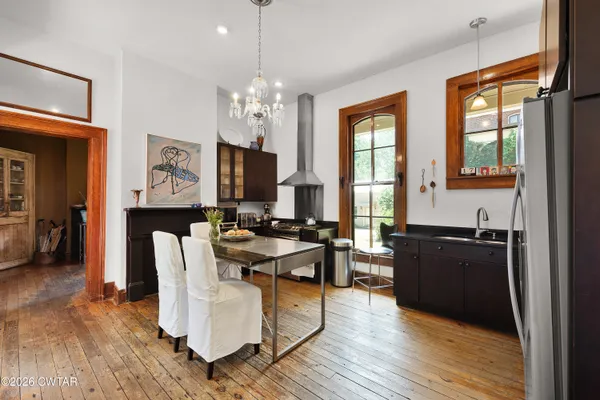 $1,250,000 | 204 East Deaderick Street, Jackson, TN 38301