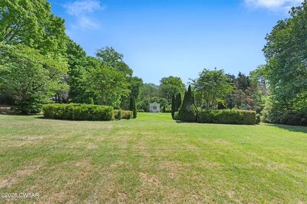 $1,250,000 | 204 East Deaderick Street, Jackson, TN 38301