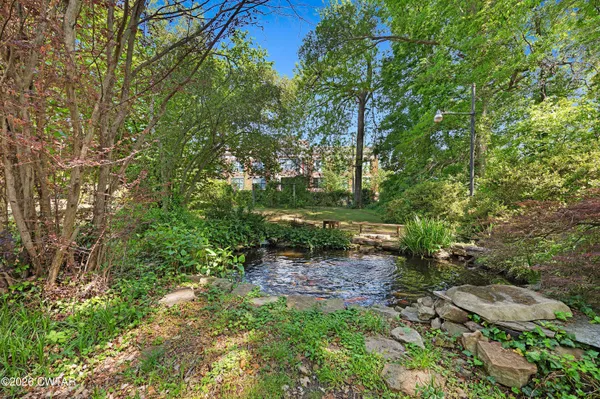$1,250,000 | 204 East Deaderick Street, Jackson, TN 38301
