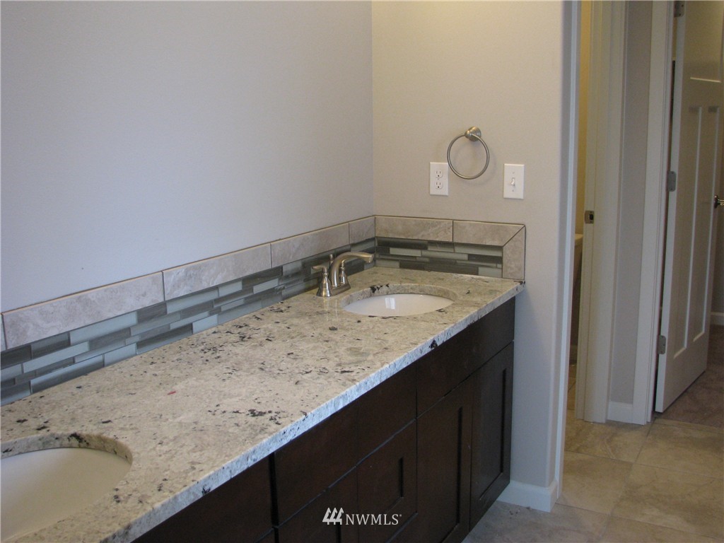 830 Decatur Street Southwest Olympia, WA 98502 - Photo 6 of 15 Gallery Image 6