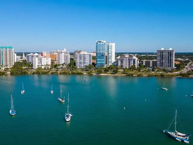 $2,995,000 | 1611 4th Street, Unit B6, Sarasota, FL 34236