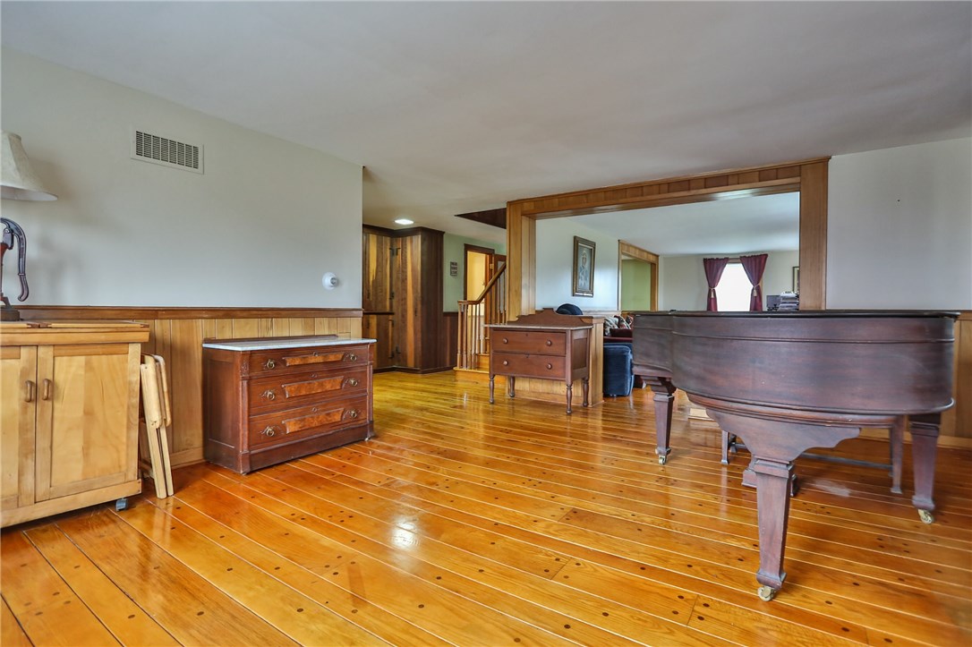 3544 Highway 14 Lyons, NY 14489 - Photo 3 of 27