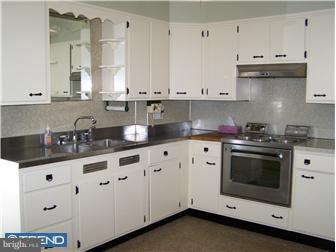 461 Nutt Road Phoenixville, PA 19460 - Photo 9 of 12 Kitchen