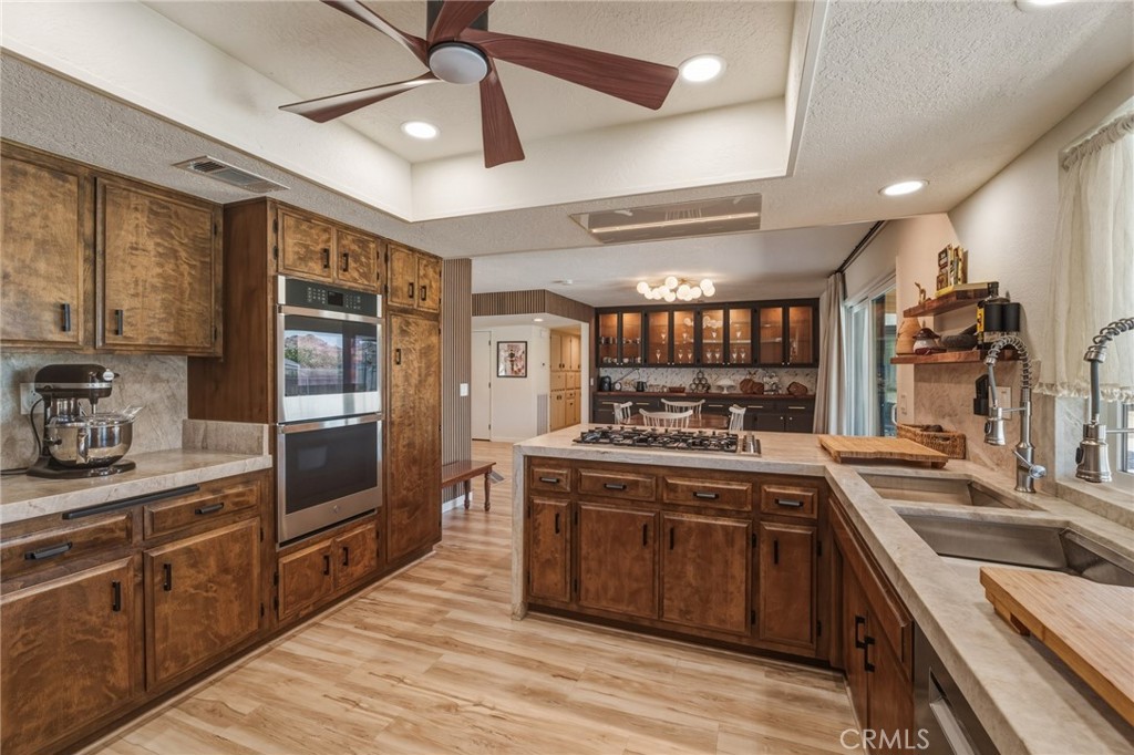 16230 St Timothy Road Apple Valley, CA 92307 - Photo 24 of 51 Kitchen
