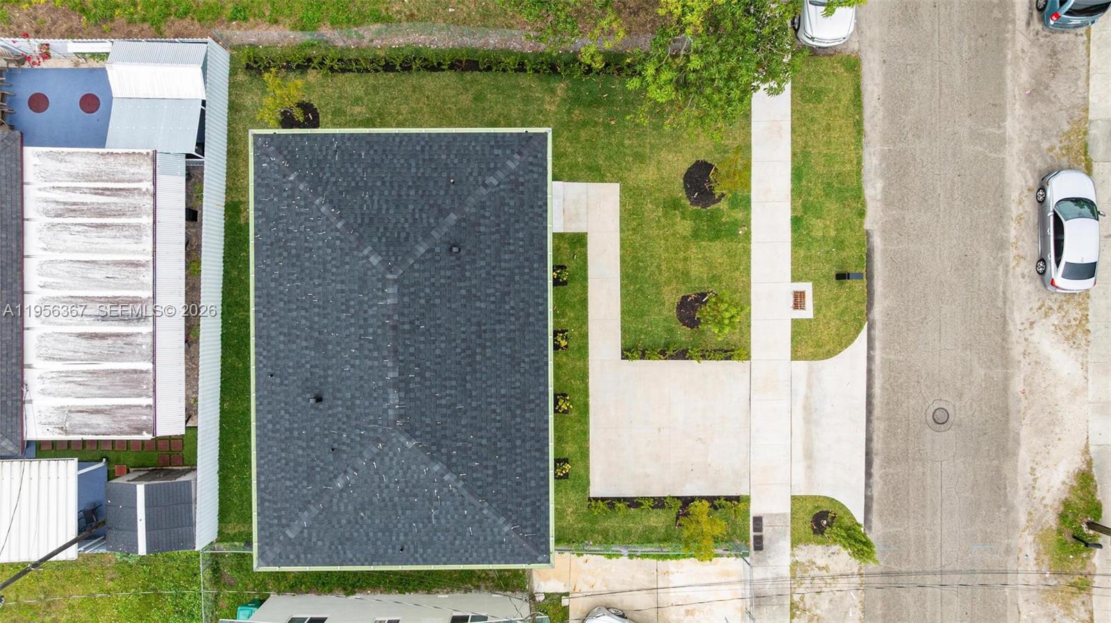 2359 Northwest 64th Street Miami, FL 33147 - Photo 34 of 43