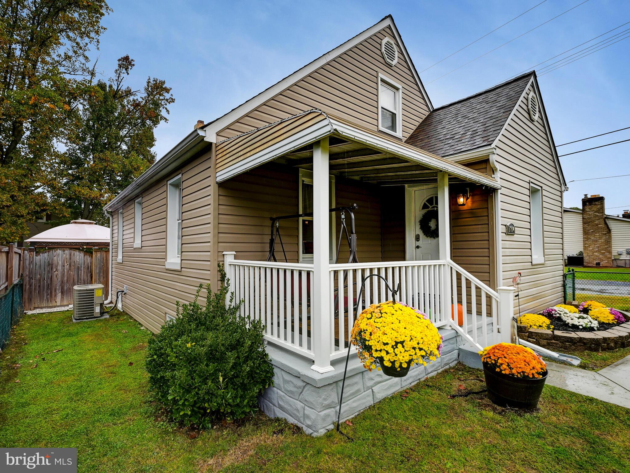 1904 Middleborough Road Baltimore, MD 21221 - Photo 3 of 37